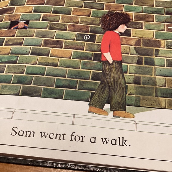 LOOK WHAT I'VE GOT! by Anthony Browne 1980 HC Book - Picture 4 of 10